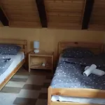 Holiday home Kuca Za Odmor Denis *