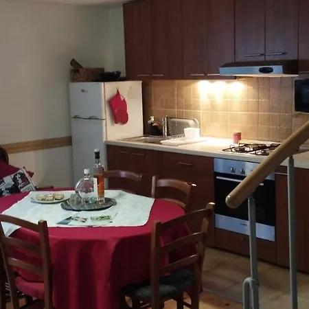 Kuca Za Odmor Denis Prázdninový dům Mala Lesnica
