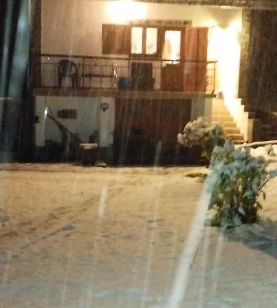 Kuca Za Odmor Denis Nyaraló Mala Lesnica