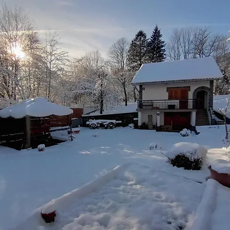 Kuca Za Odmor Denis Nyaraló